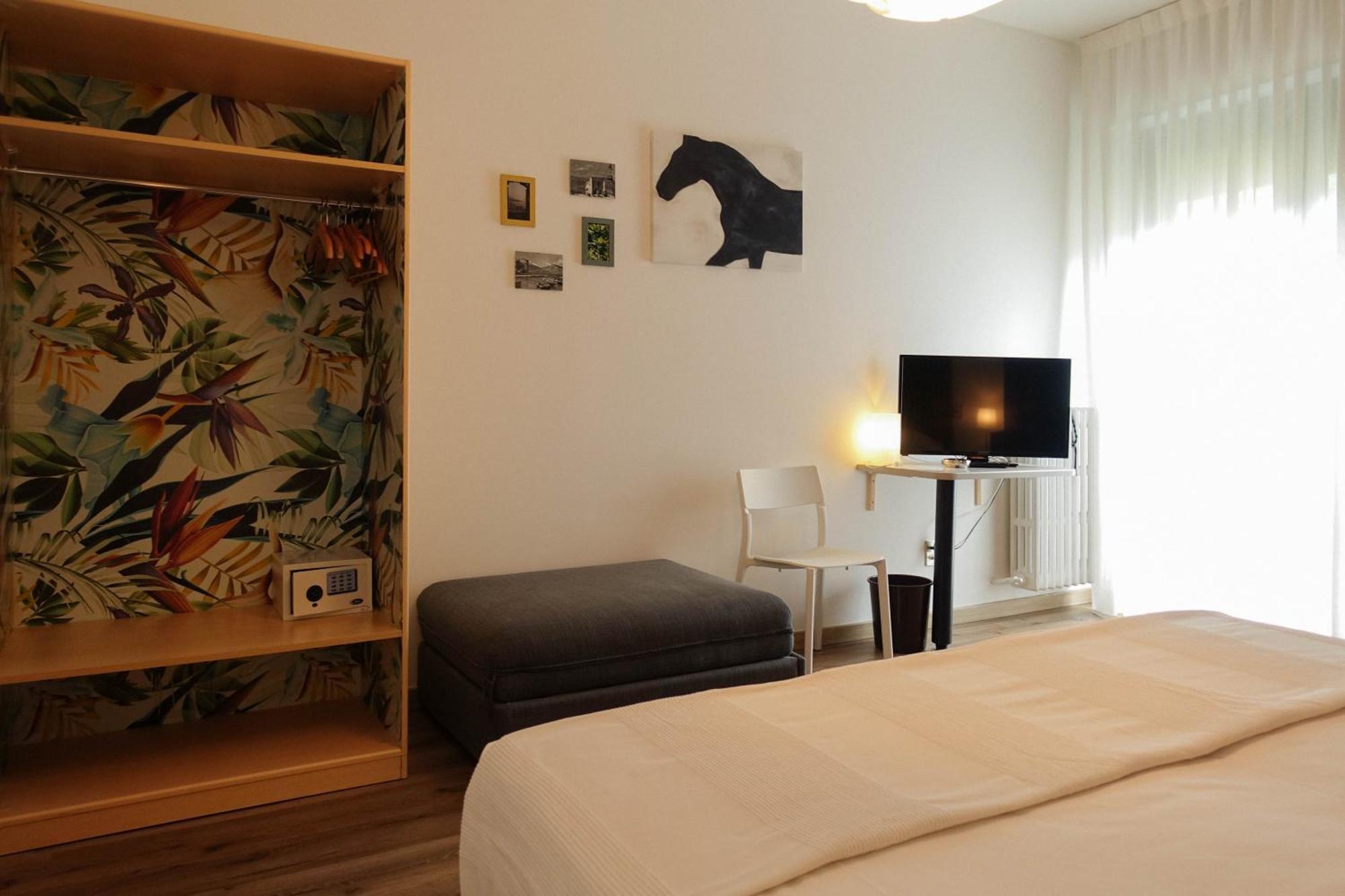 מאלצ'סינה Hotel Peler חדר תמונה