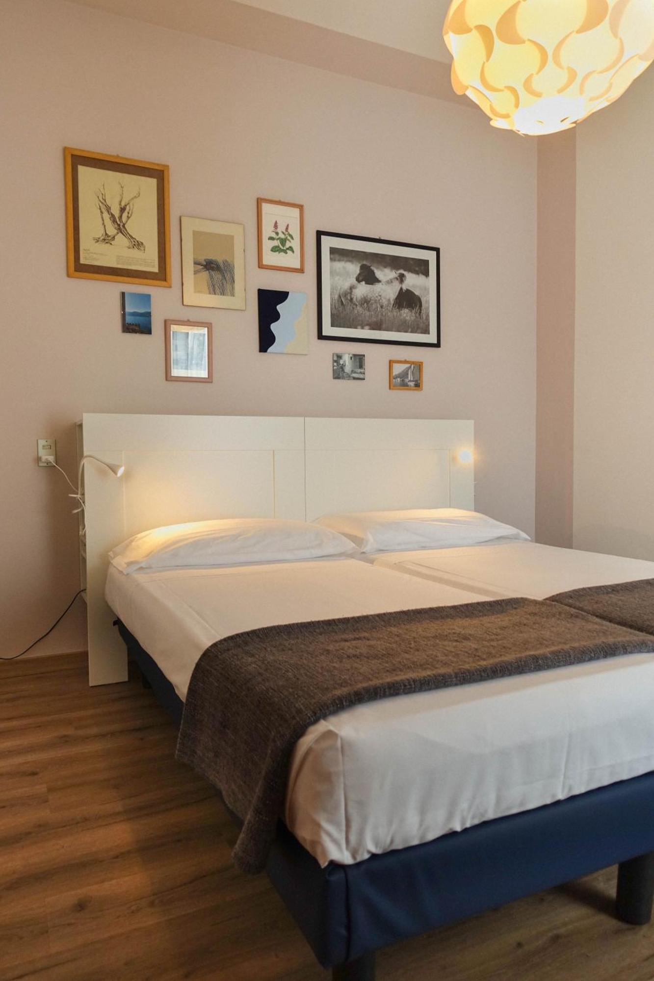 מאלצ'סינה Hotel Peler חדר תמונה