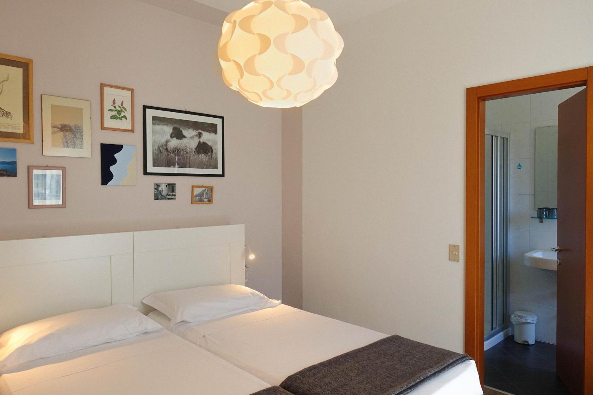 מאלצ'סינה Hotel Peler חדר תמונה